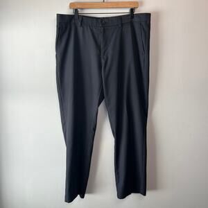 Haggar Clothing Men's Straight Fit Dress Pants Black Size 38 x 30